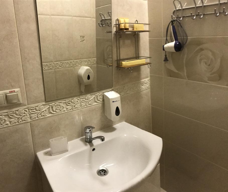 Aparthotel Na Dobu Lviv Buitenkant foto